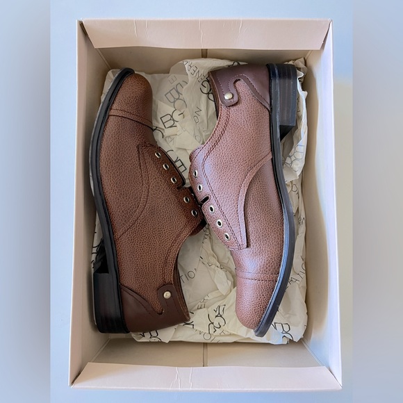 BCBG Shoes (*new with box) - Picture 7 of 7